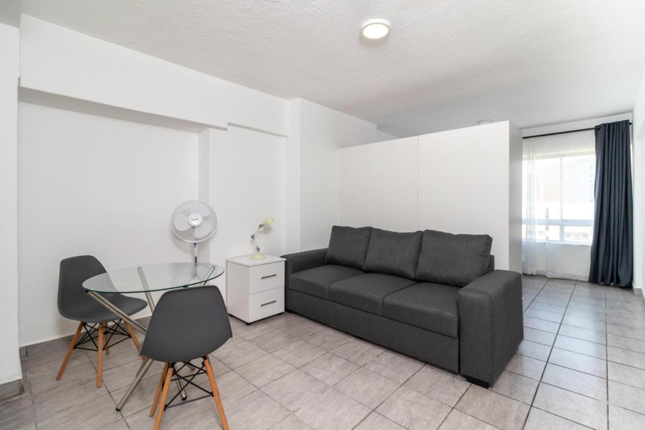 Wavecrest 705 Apartment